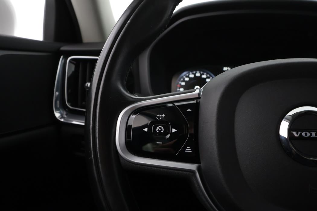VOLVO V60 2019