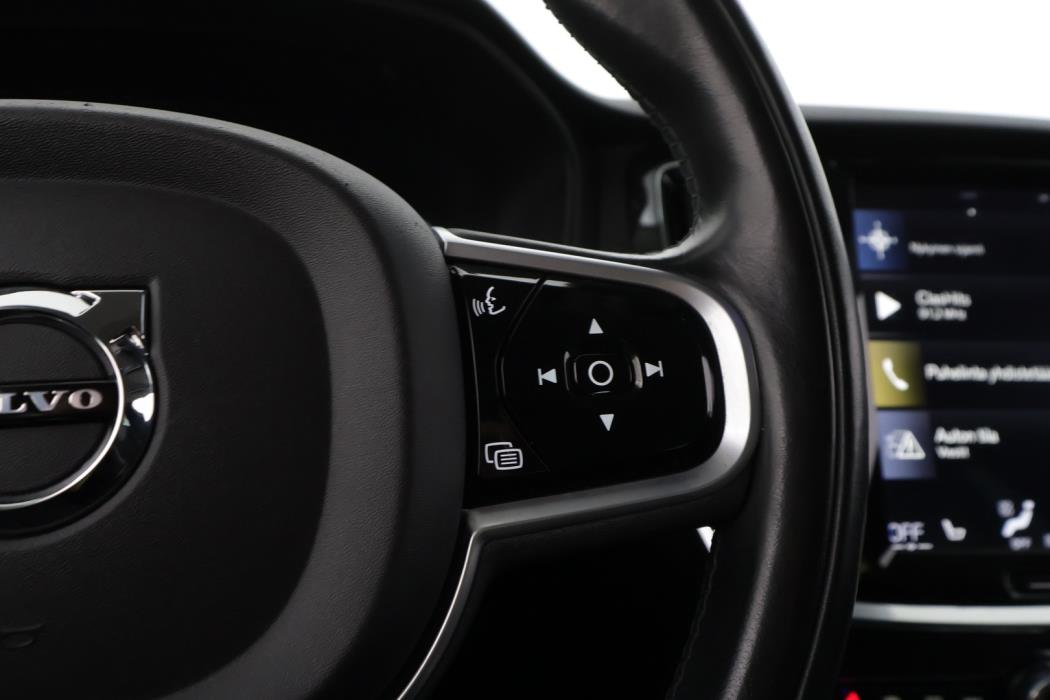 VOLVO V60 2019