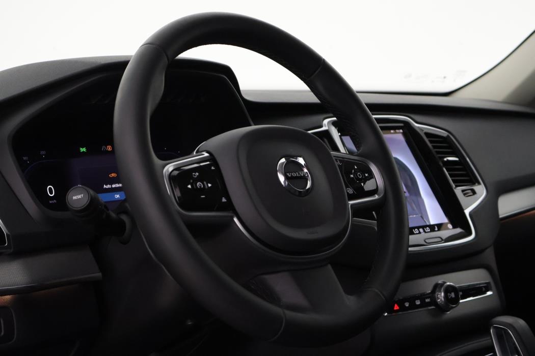 VOLVO XC90 2022