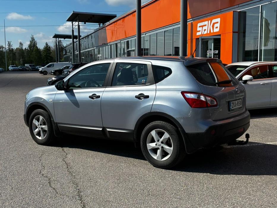 NISSAN Qashqai 2013