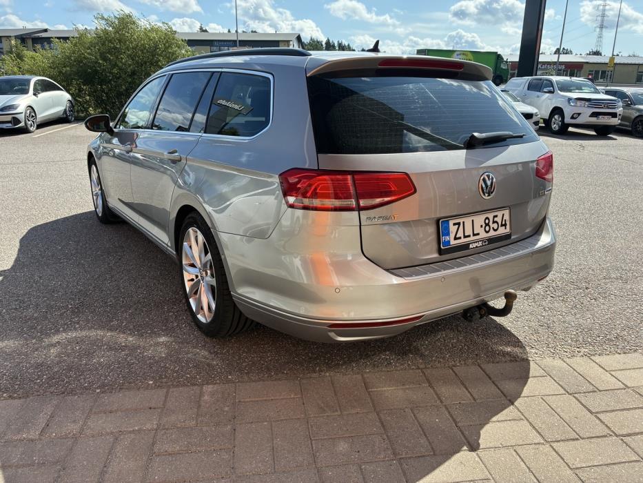 VOLKSWAGEN Passat 2017