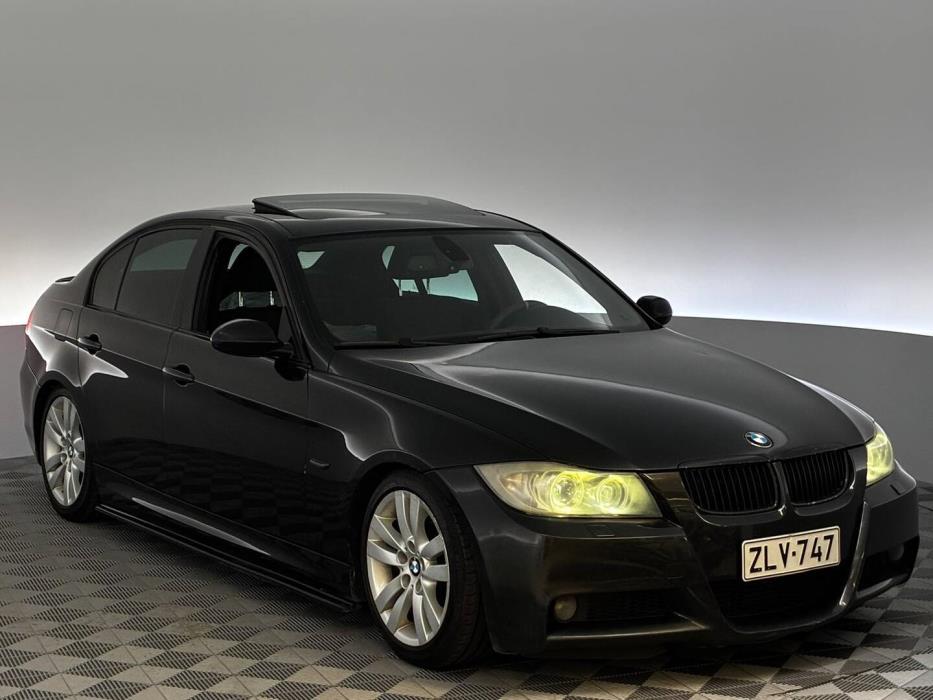 BMW 325 2008