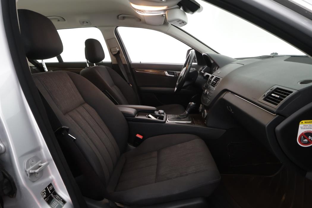 MERCEDES-BENZ C 2008