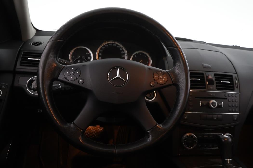 MERCEDES-BENZ C 2008