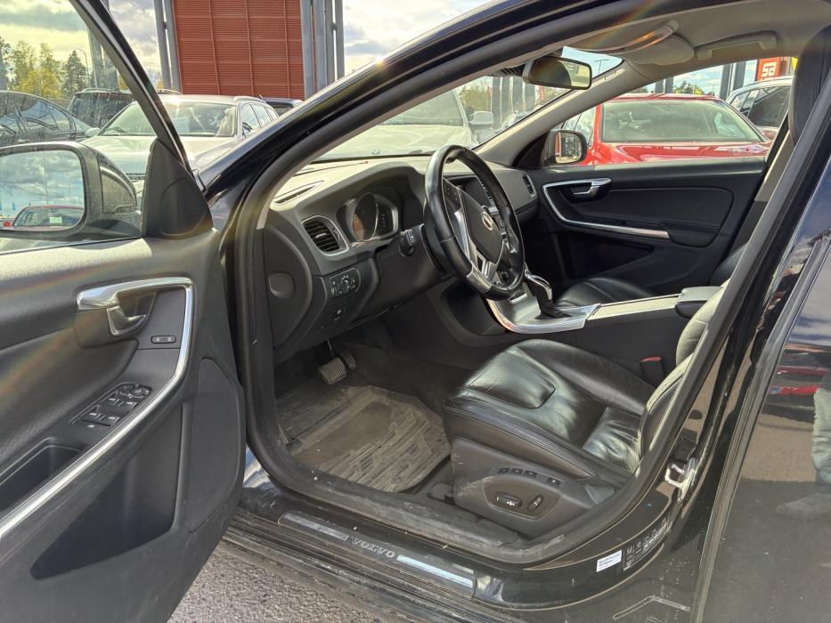 VOLVO S60 2013