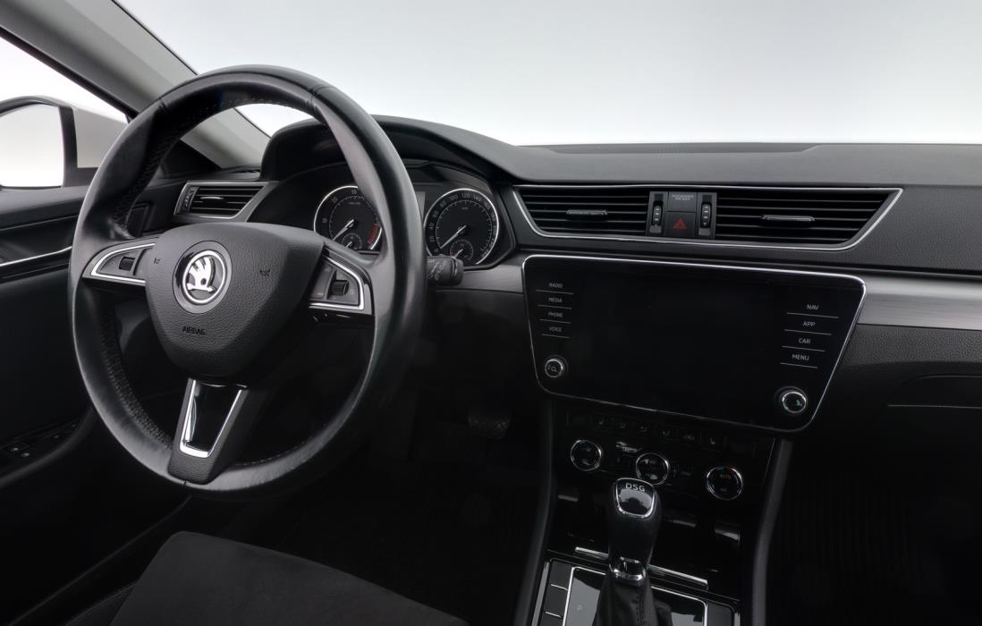 SKODA Superb 2019