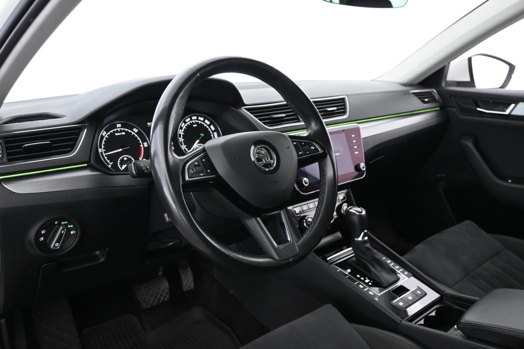 SKODA Superb 2019