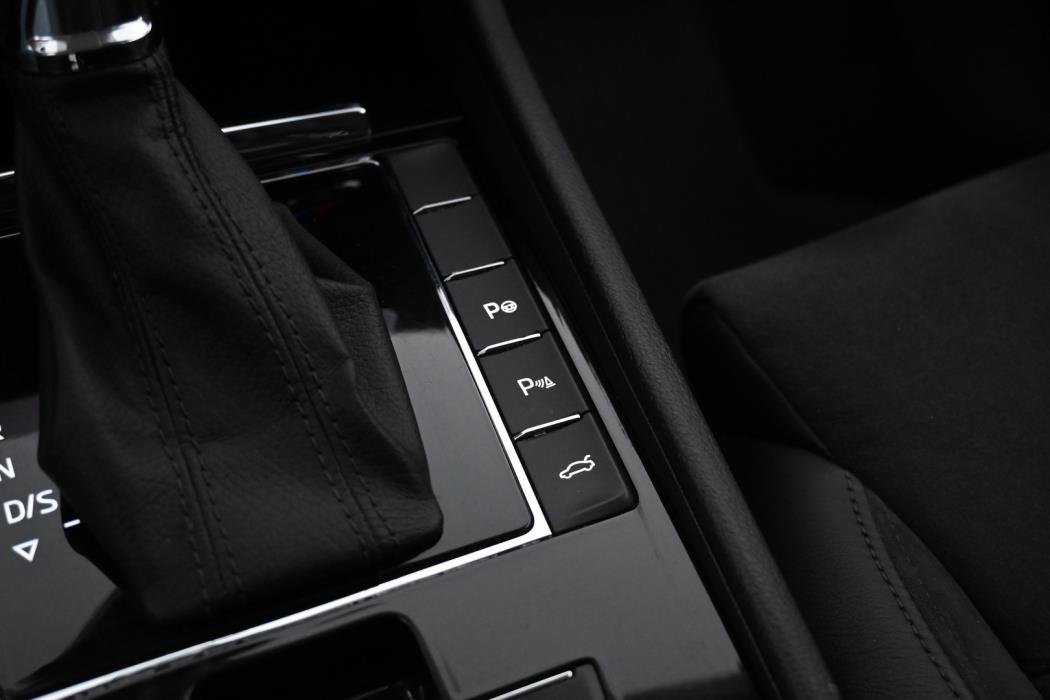 SKODA Superb 2019