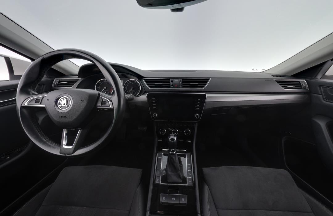 SKODA Superb 2019