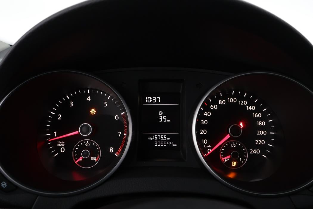 VOLKSWAGEN Golf 2011