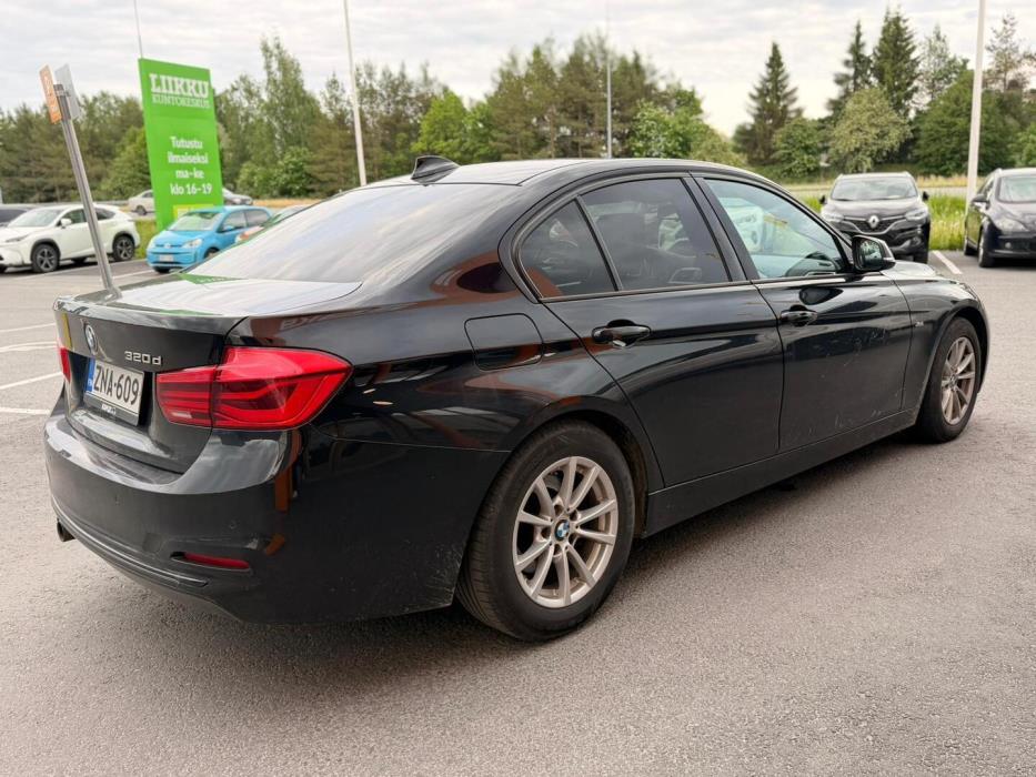 BMW 320 2017