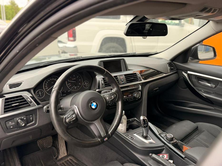 BMW 320 2017