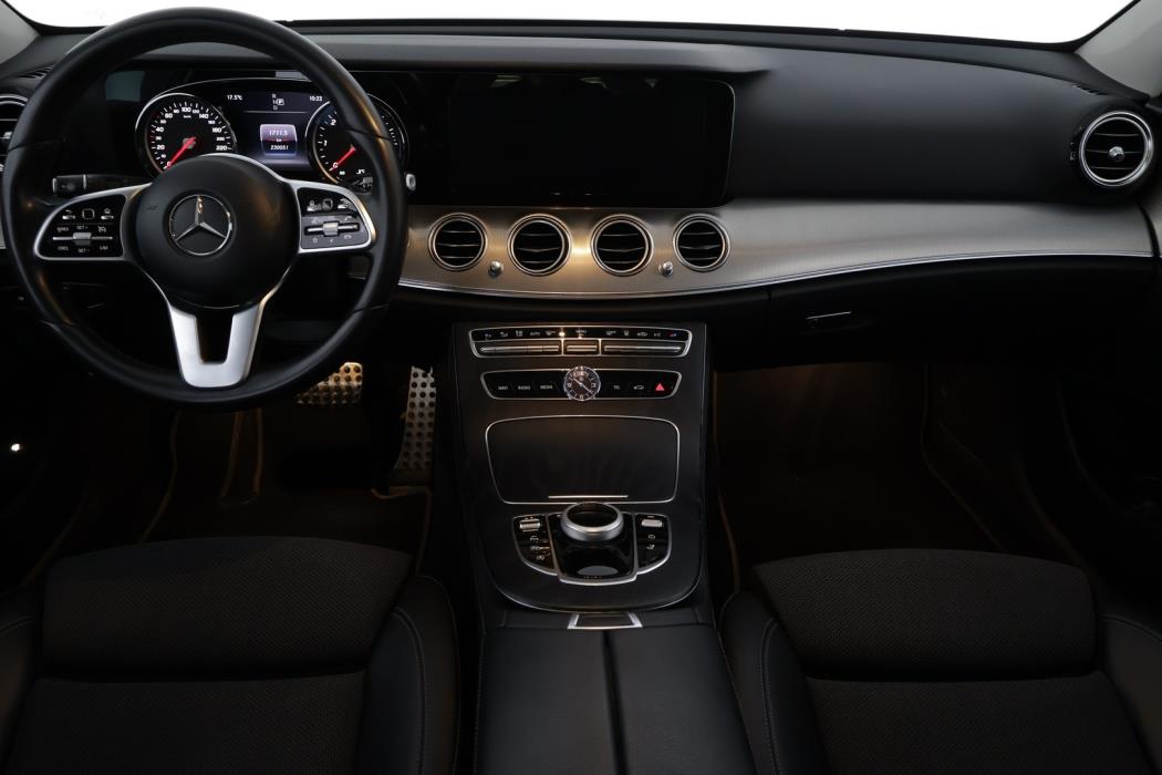 MERCEDES-BENZ E 2018