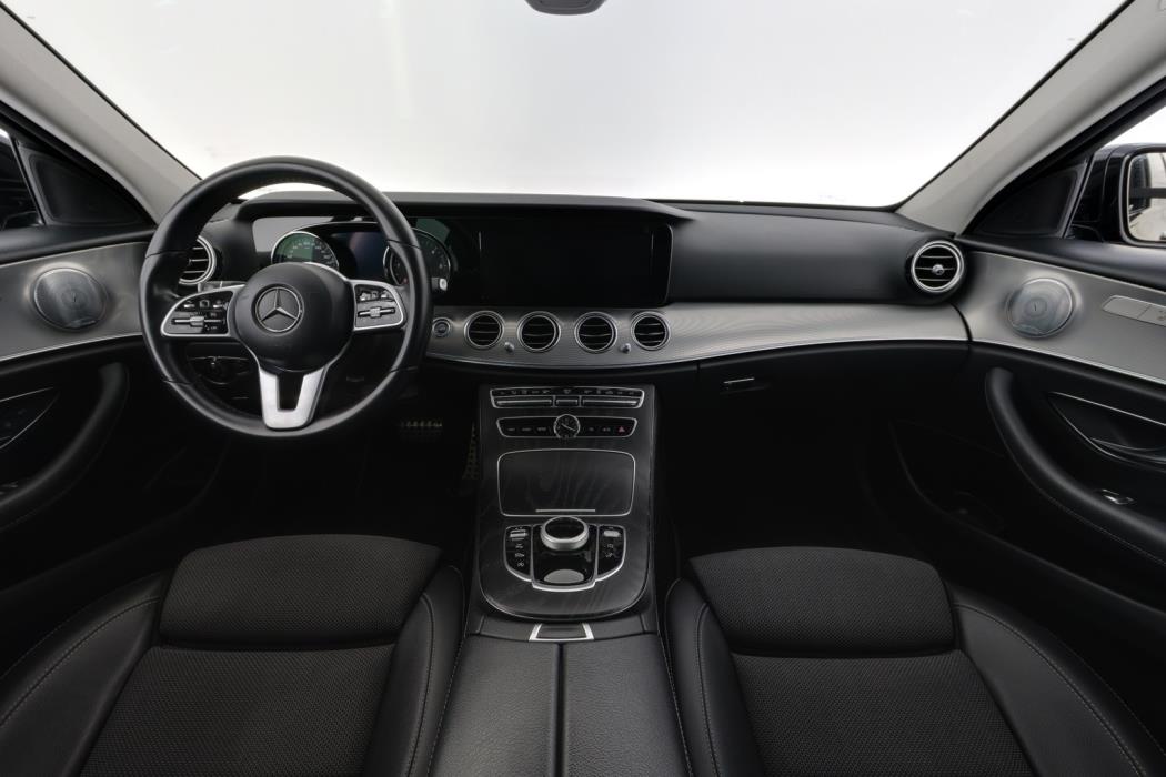 MERCEDES-BENZ E 2018