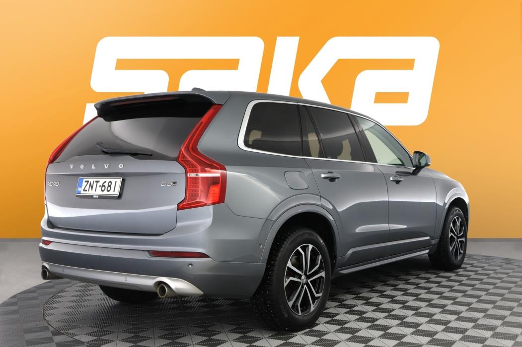 VOLVO XC90 2016