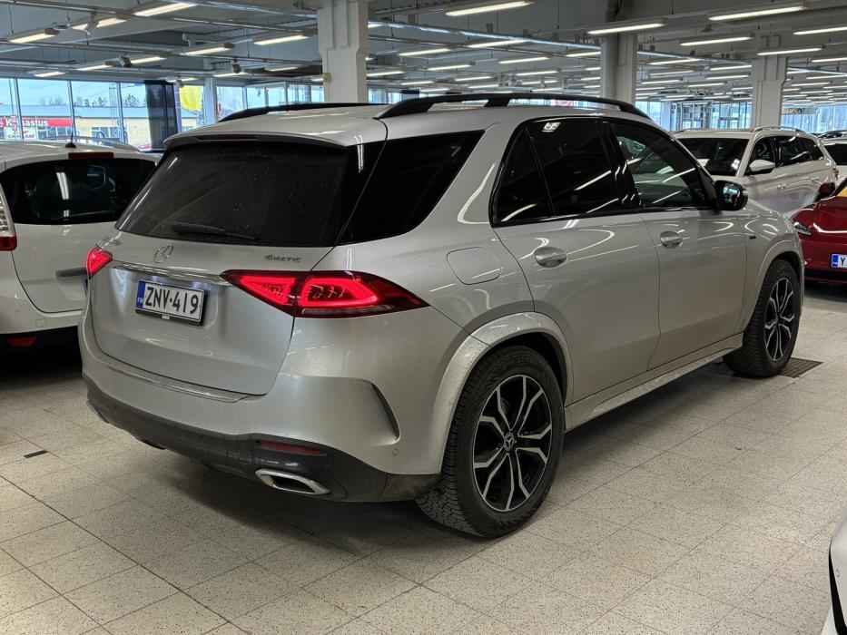 MERCEDES-BENZ GLE 2021