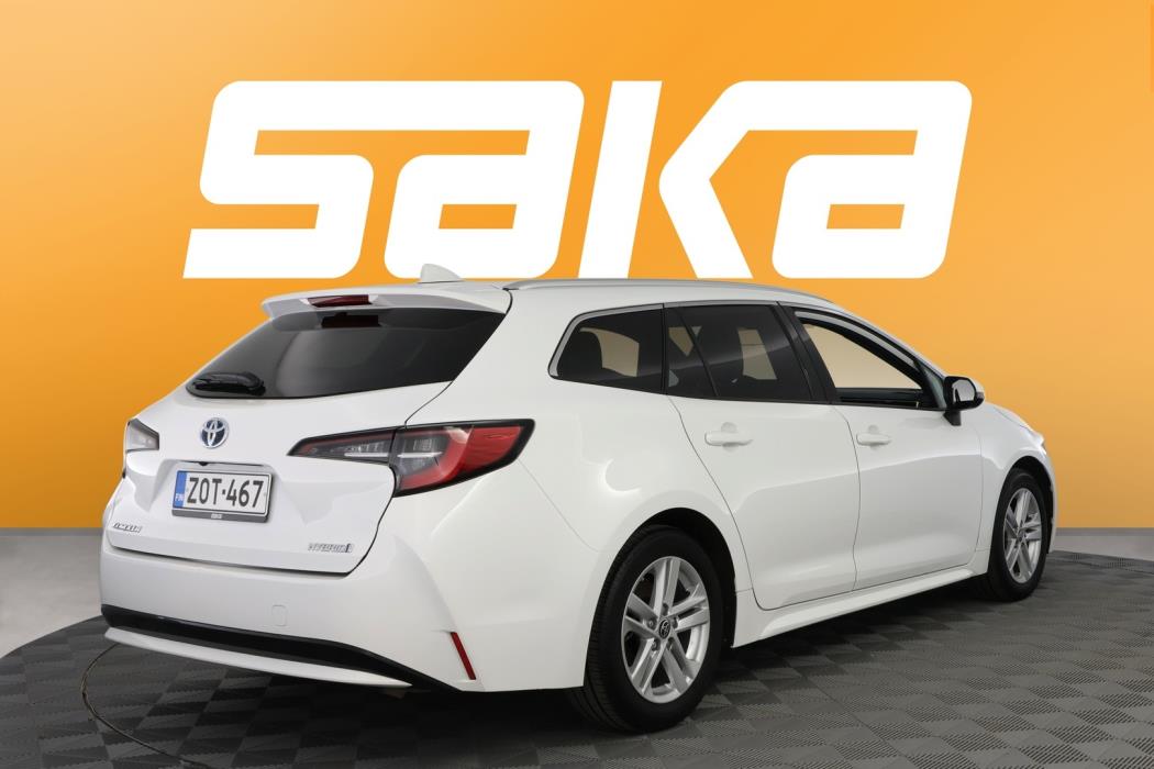 TOYOTA Corolla 2023