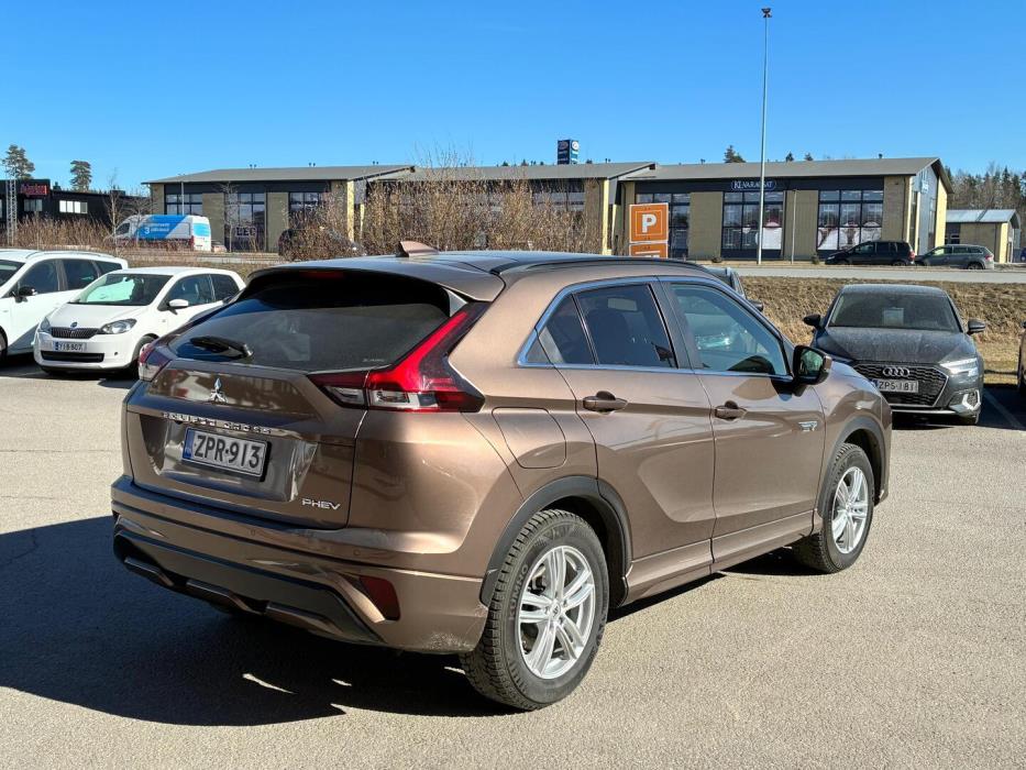 MITSUBISHI ECLIPSE CROSS 2022