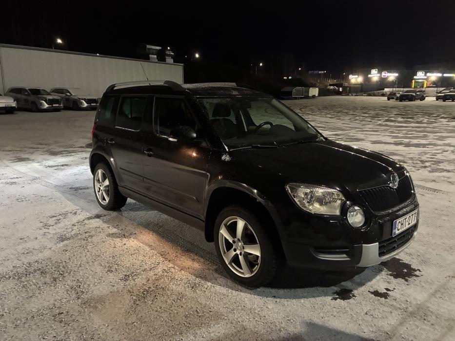 SKODA Yeti 2011