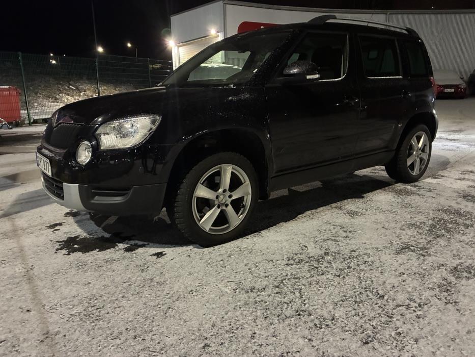 SKODA Yeti 2011