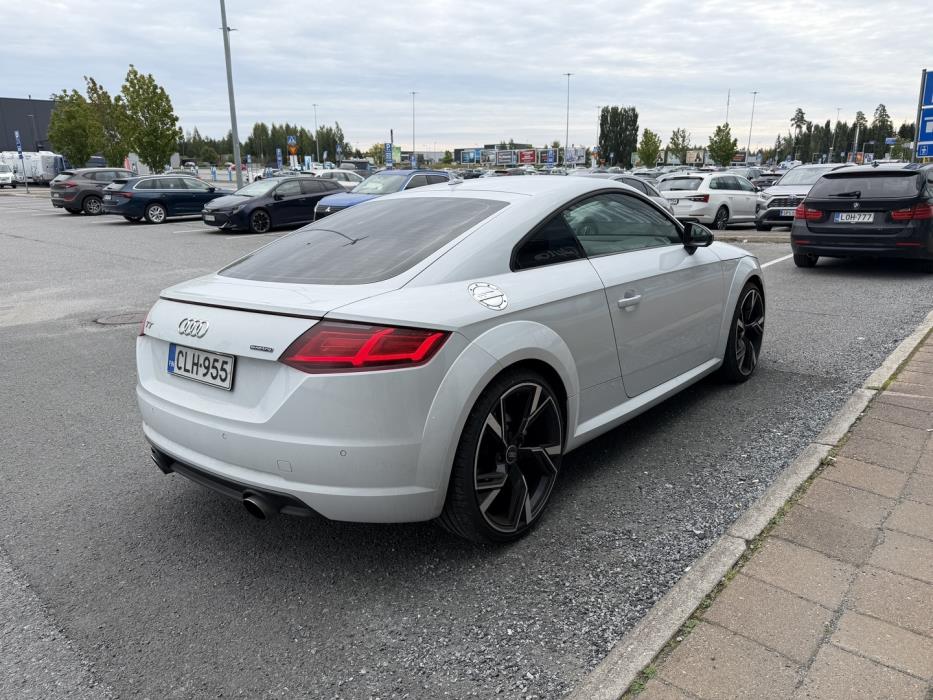 AUDI TT 2015