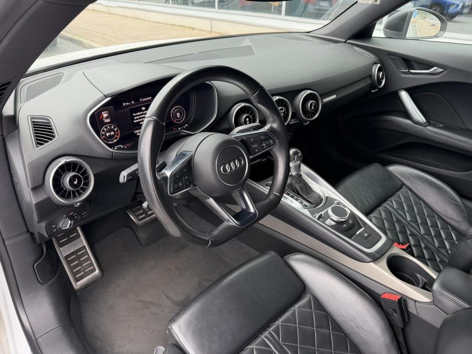 AUDI TT 2015