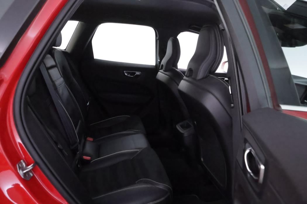 VOLVO XC60 2019