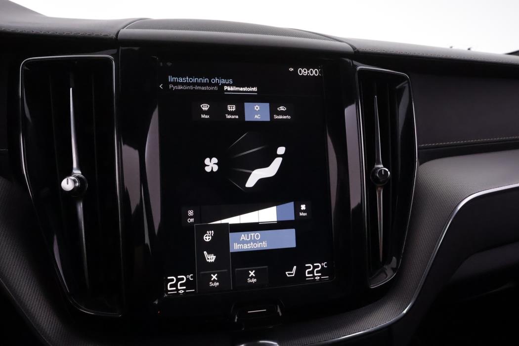 VOLVO XC60 2019