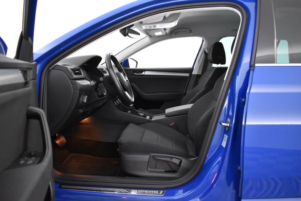 SKODA Superb 2019