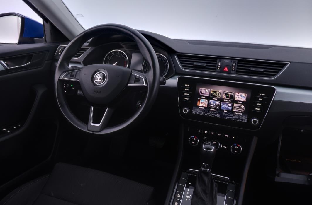 SKODA Superb 2019