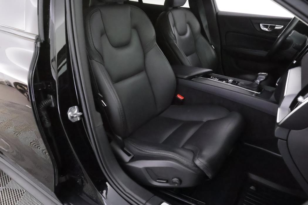 VOLVO V60 Cross Country 2020