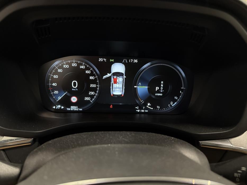 VOLVO XC60 2019