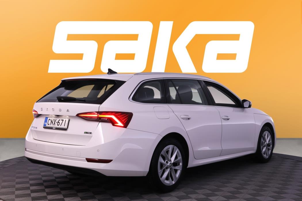 SKODA Octavia 2021