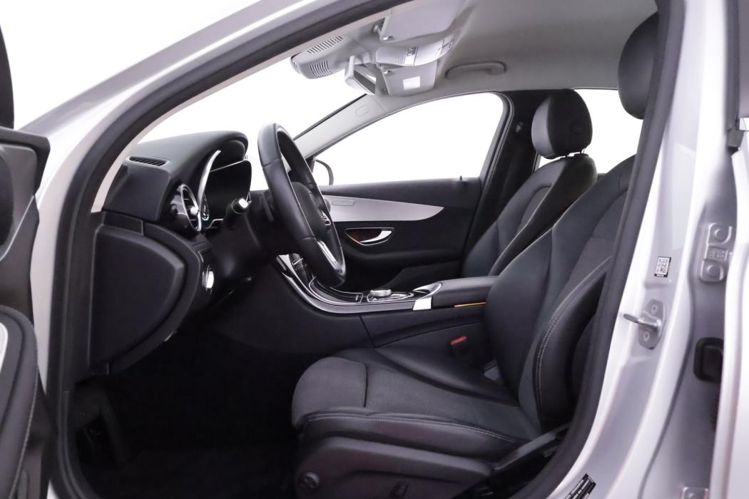 MERCEDES-BENZ C 2020