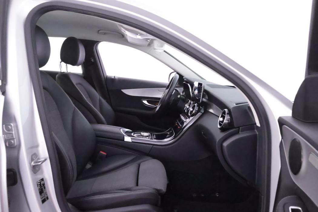 MERCEDES-BENZ C 2020