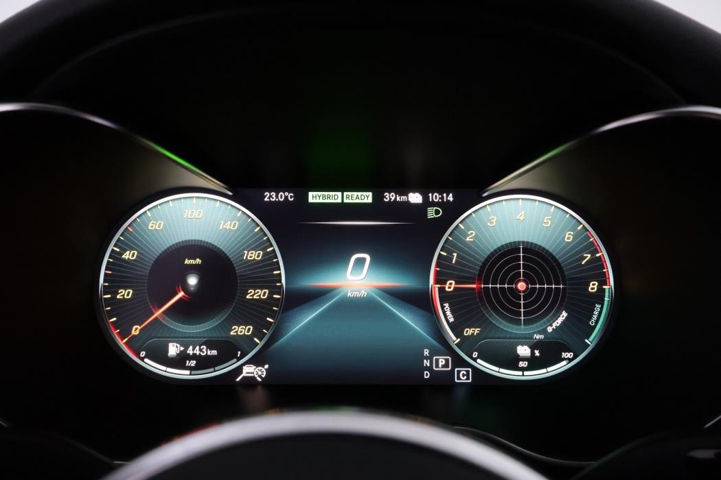 MERCEDES-BENZ C 2020