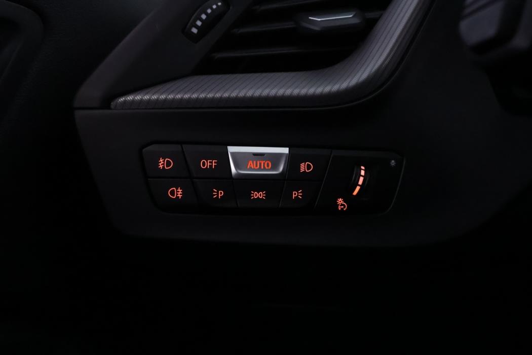 BMW 218 2020