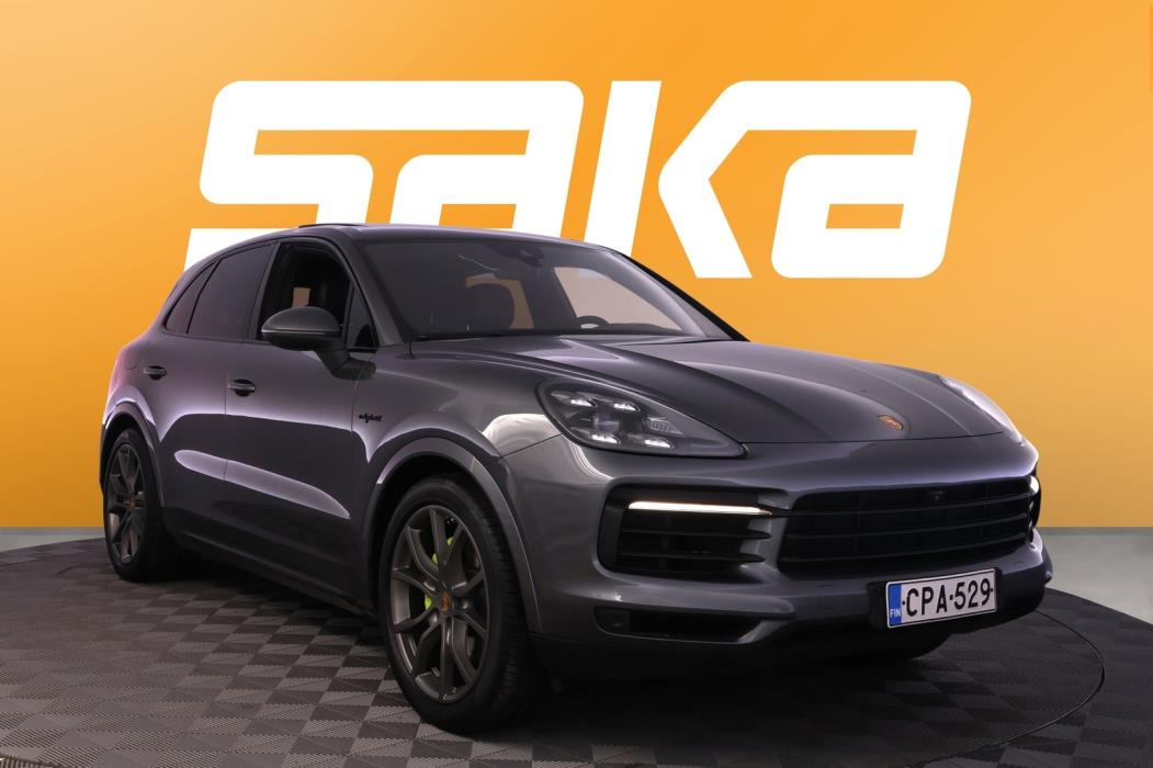 PORSCHE Cayenne 2019