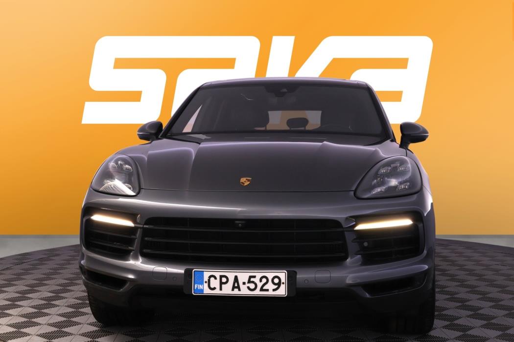 PORSCHE Cayenne 2019