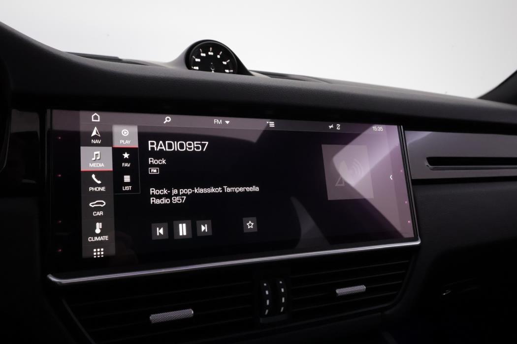 PORSCHE Cayenne 2019