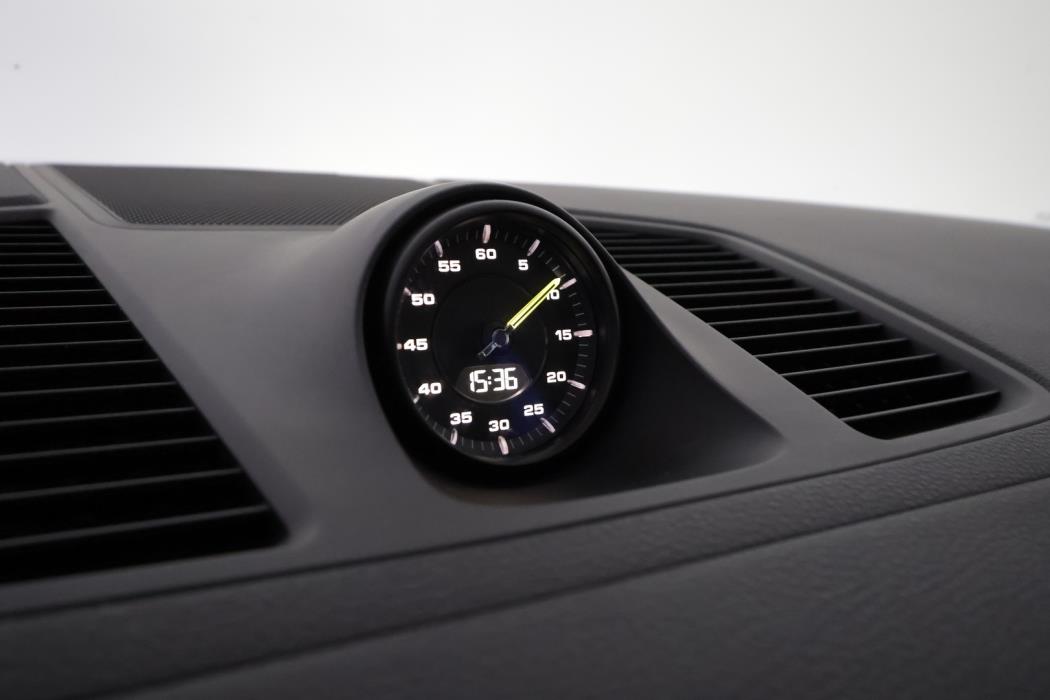 PORSCHE Cayenne 2019