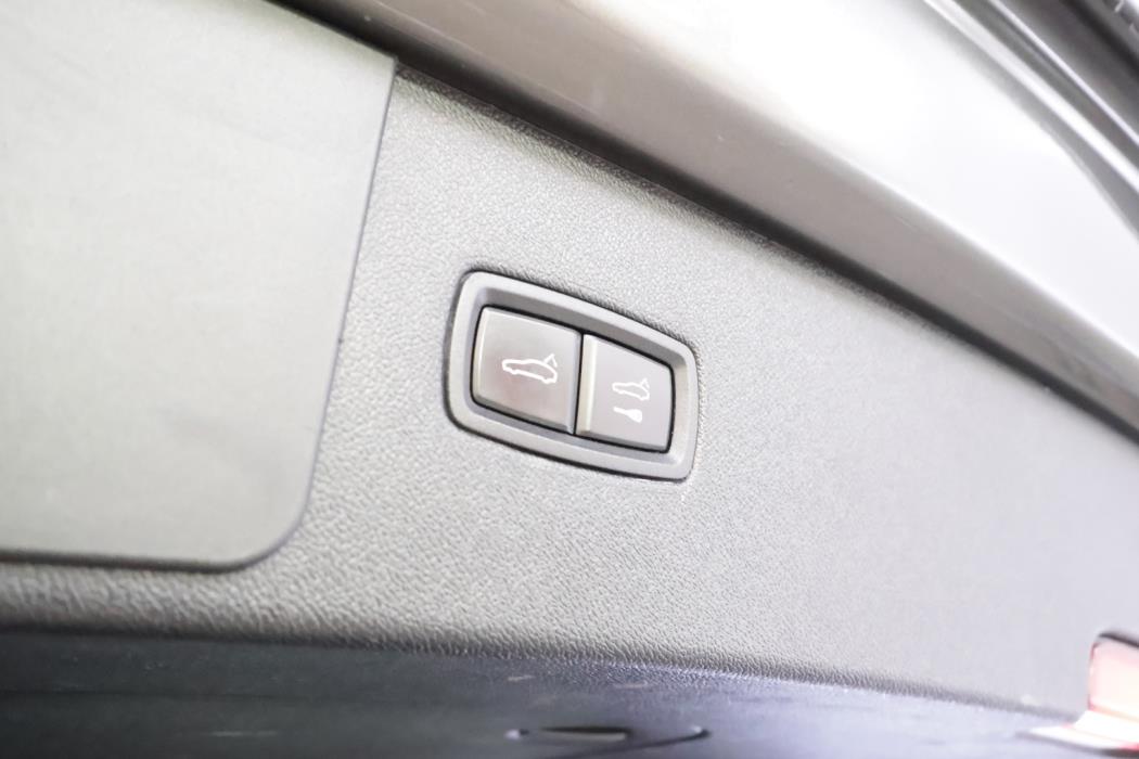 PORSCHE Cayenne 2019