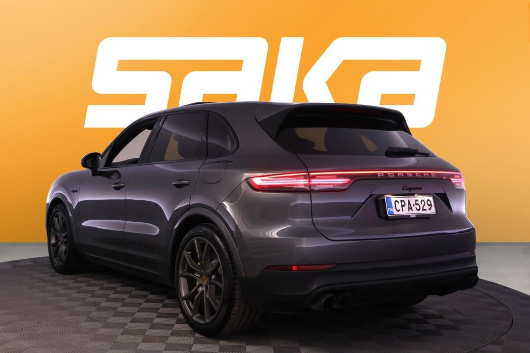 PORSCHE Cayenne 2019