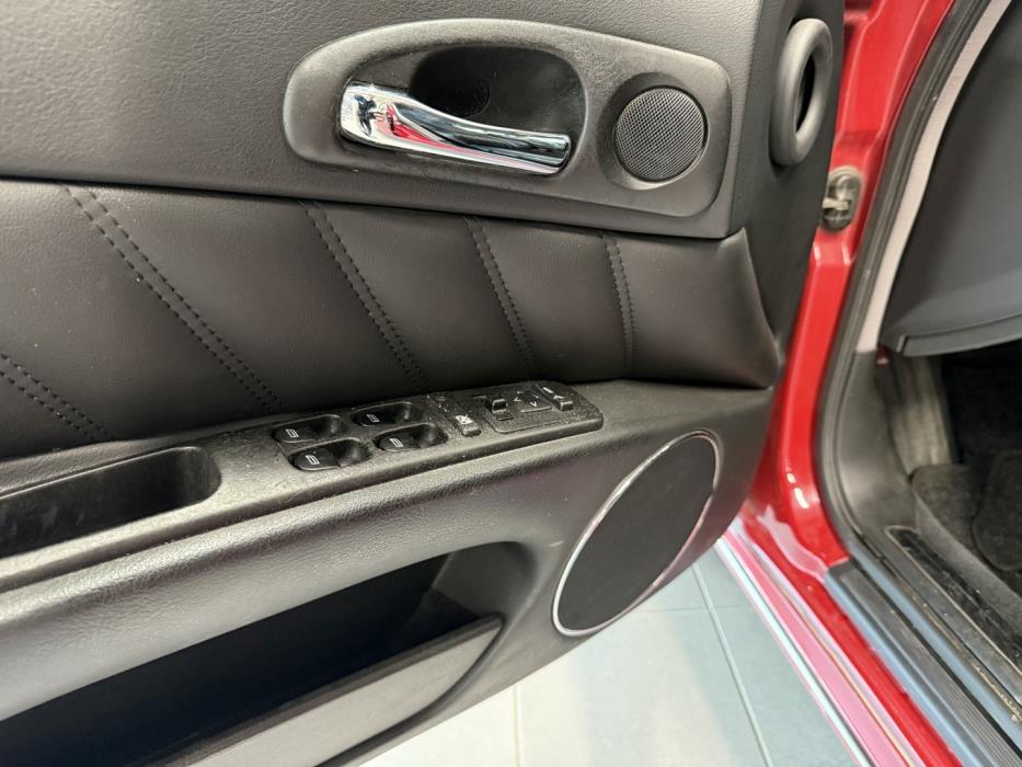 ALFA ROMEO 166 2005
