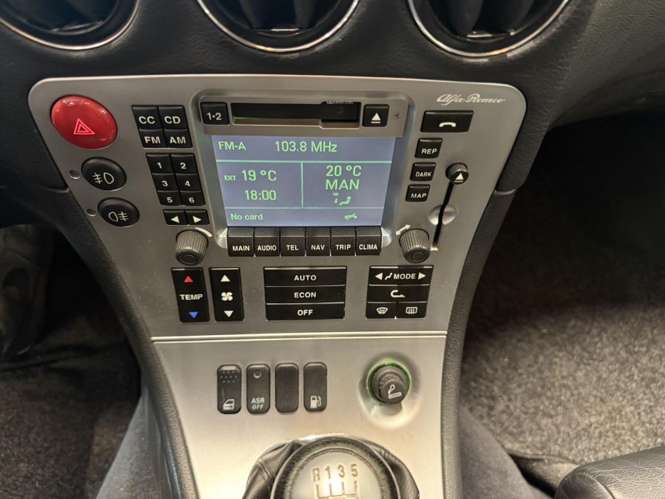 ALFA ROMEO 166 2005