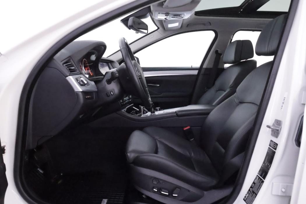 BMW 530 2013