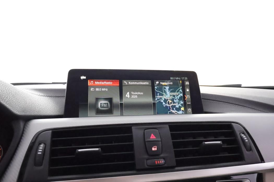 BMW 320 2019