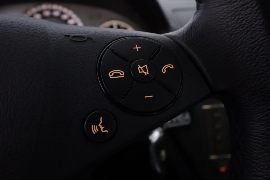 MERCEDES-BENZ C 2008