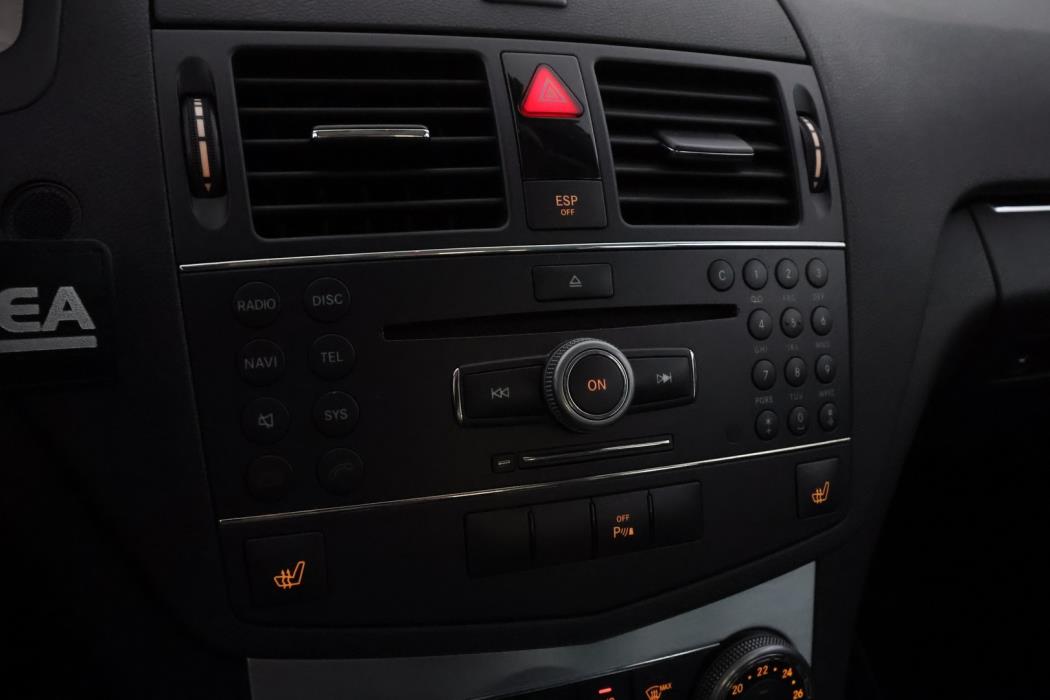 MERCEDES-BENZ C 2008