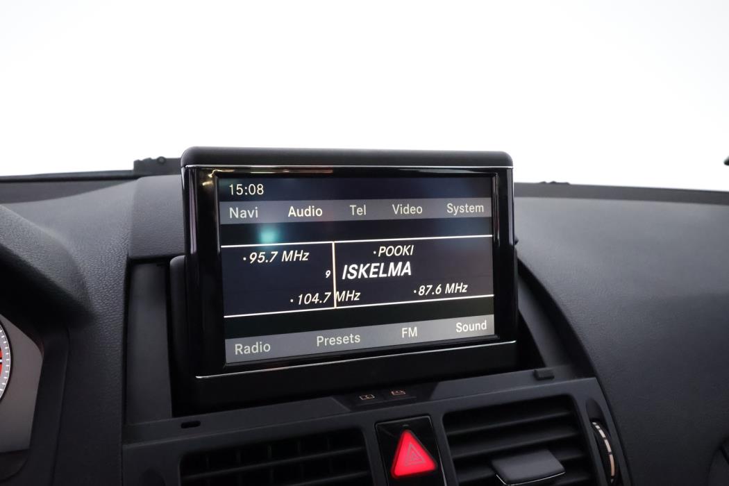 MERCEDES-BENZ C 2008